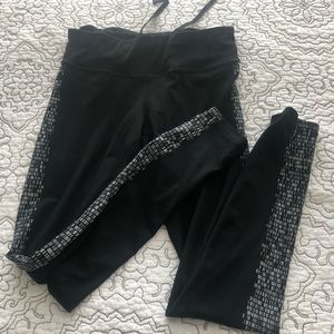 Black Nike leggings